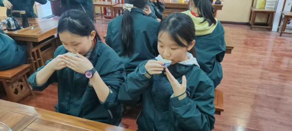 社团活动绽异彩,校园文化焕生机 (13) 社团活动绽异彩,校园文化焕生机 (13)